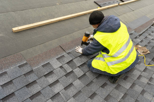 Best Commercial Roofing Services  in Holiday Island, AR